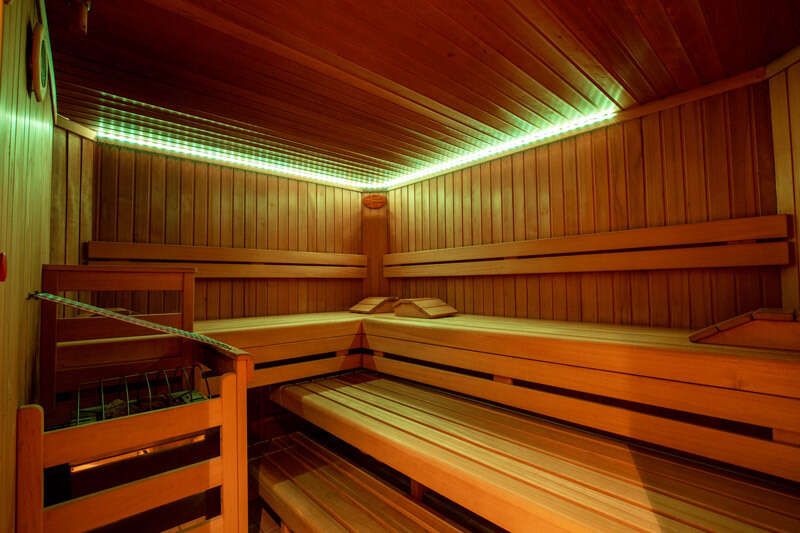 Finnische Holzsauna im Hotel Persura